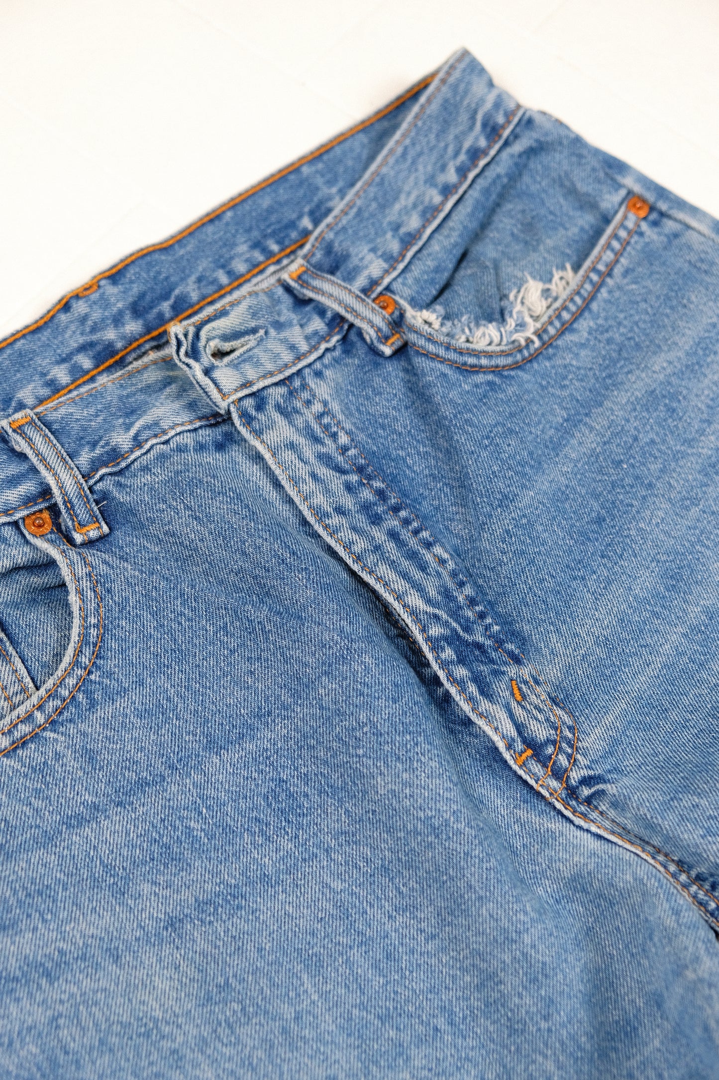 615 Levi's — Orange Tab — W33/L30