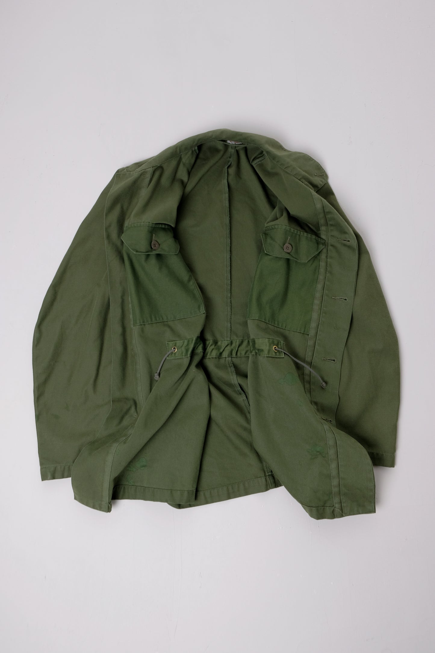 Swedish Army M48 Military Shirt —M/L