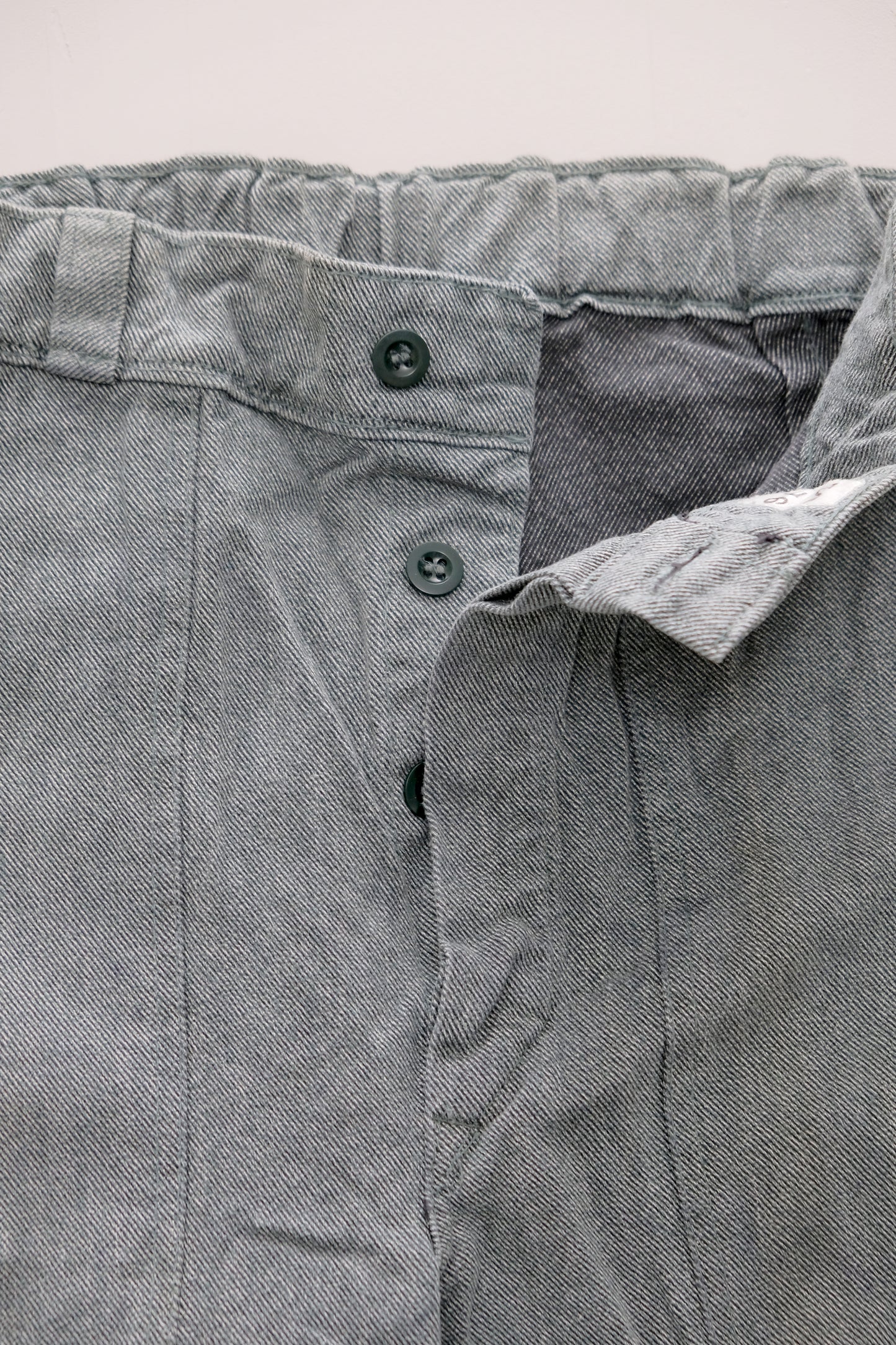 Grey Swiss Military/Workwear Denim Pants — M/L (Elastic waistband)