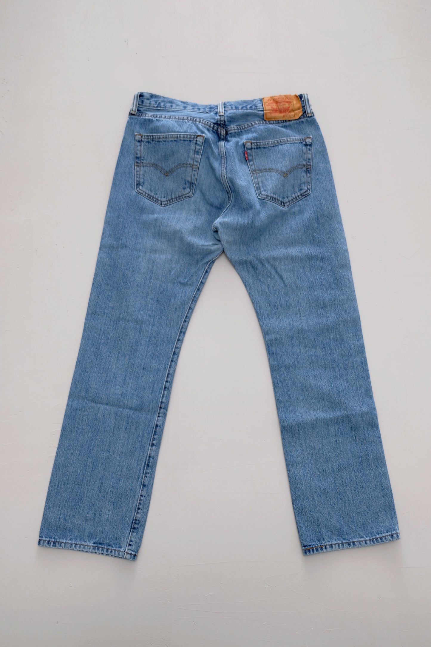 501 Levi's — W34/L32