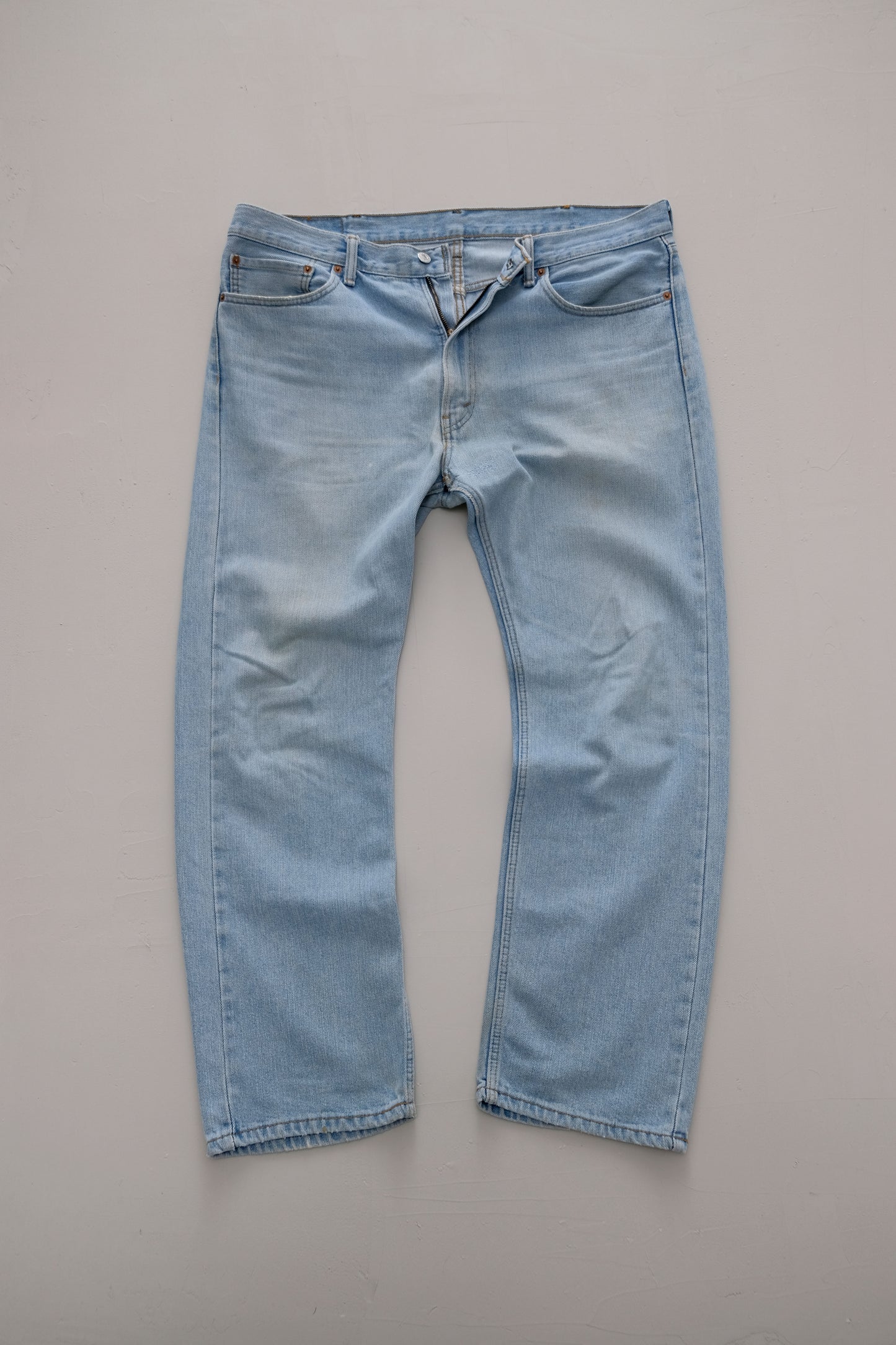 501 Levi's — W38/L30