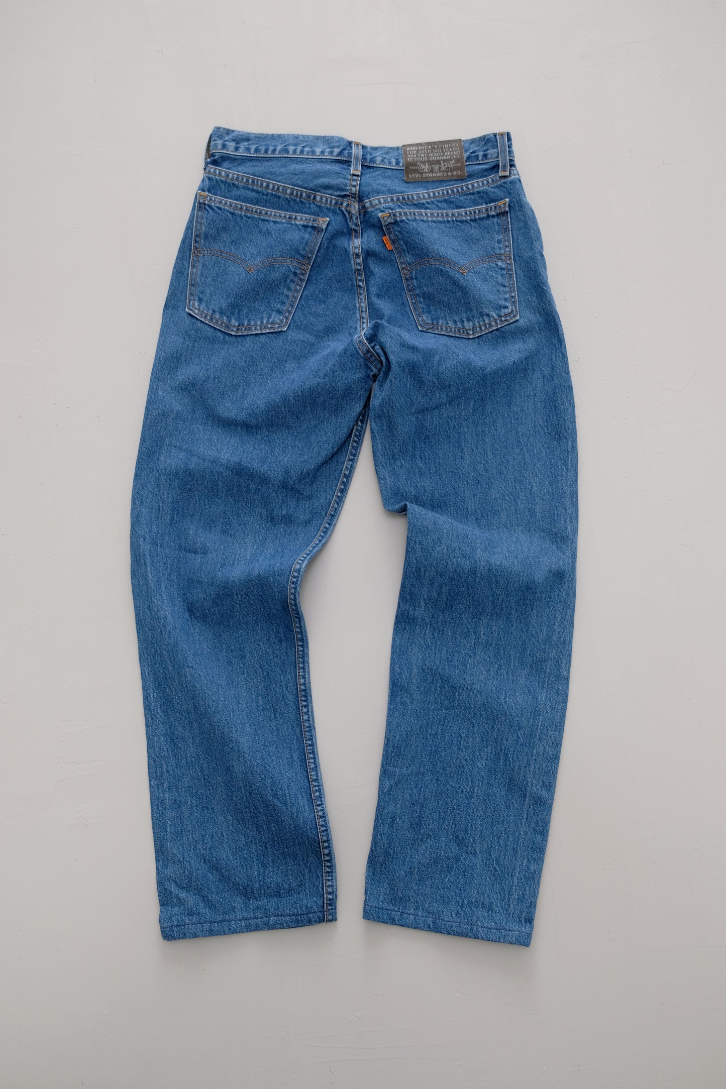 615 Levi's — Linguetta arancione —W34/L36