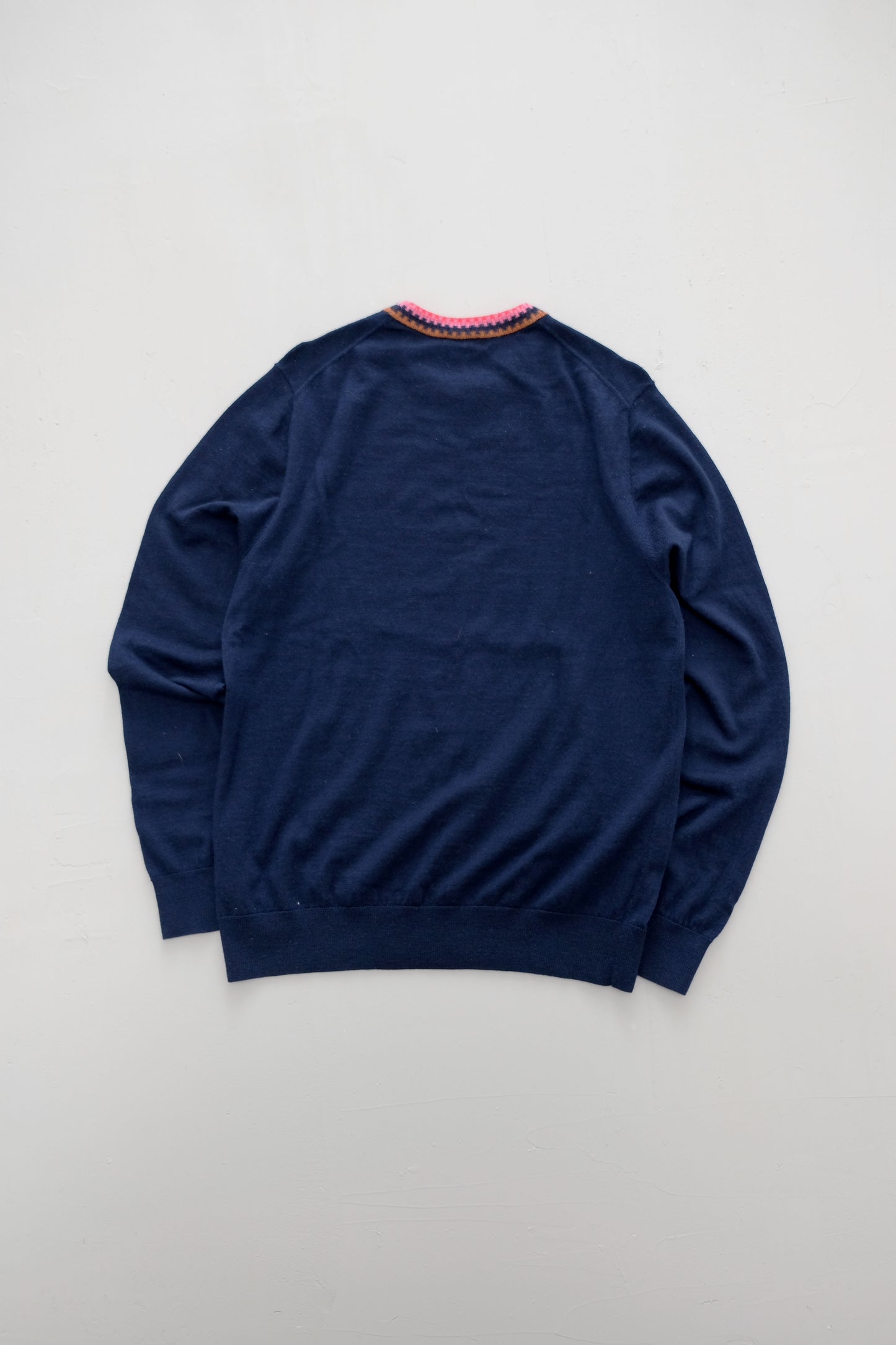 Paul Smith — 100% Merino Wool — L