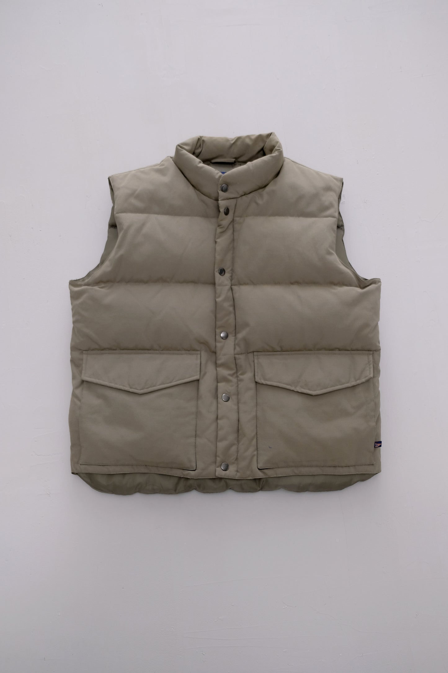 Khaky Sleeveless Down Jacket — Best Company — L/XL