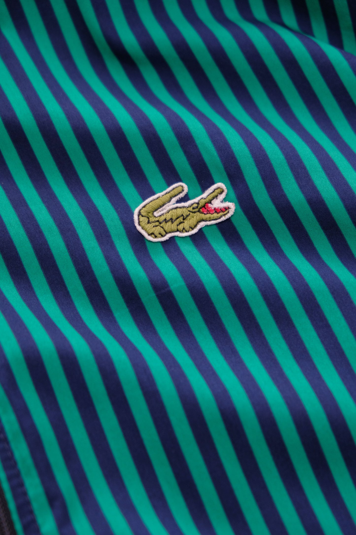 Lacoste🐊 — Striped Lightweight/wind Jacket — L/XL