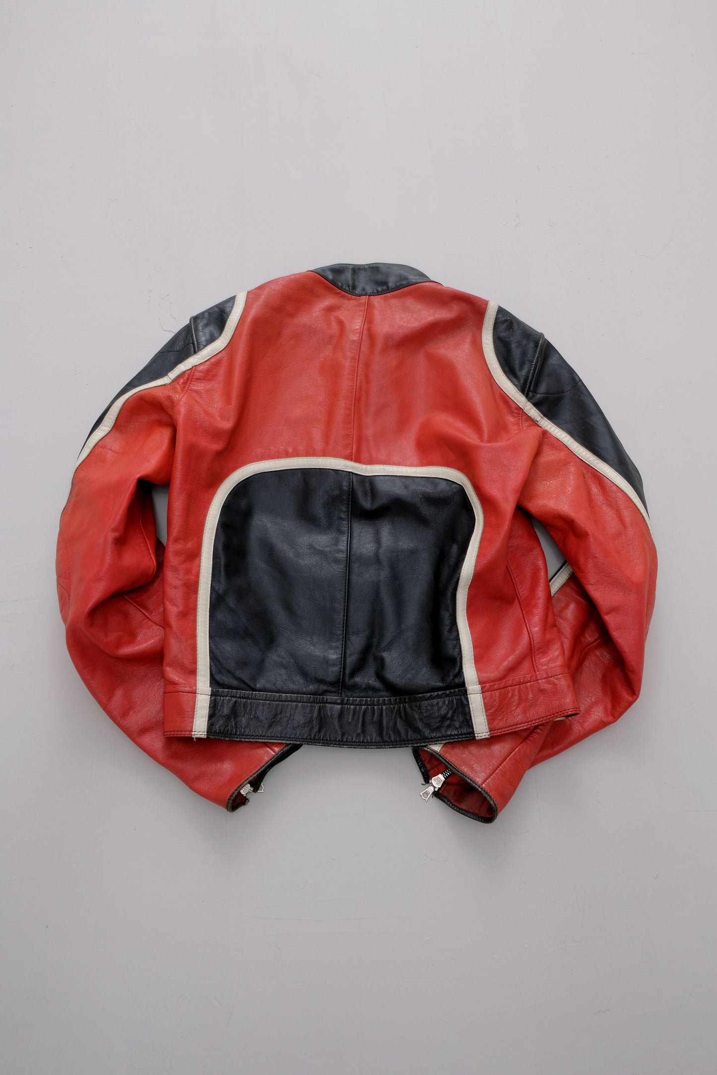 Giubbotto biker in pelle rossa — Giudici — S