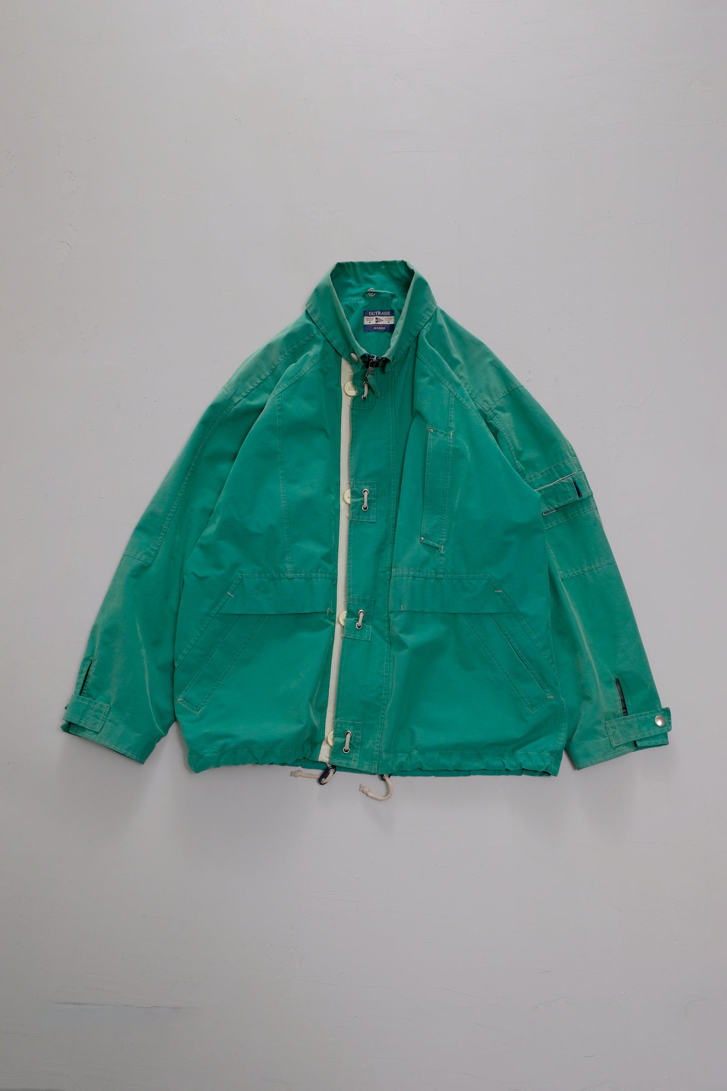 Green Wind/Lightweight Jacket — Outrage —M/L