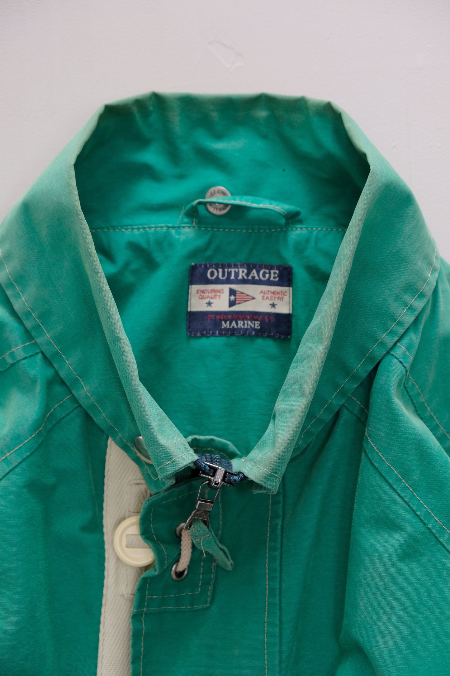 Green Wind/Lightweight Jacket — Outrage —M/L