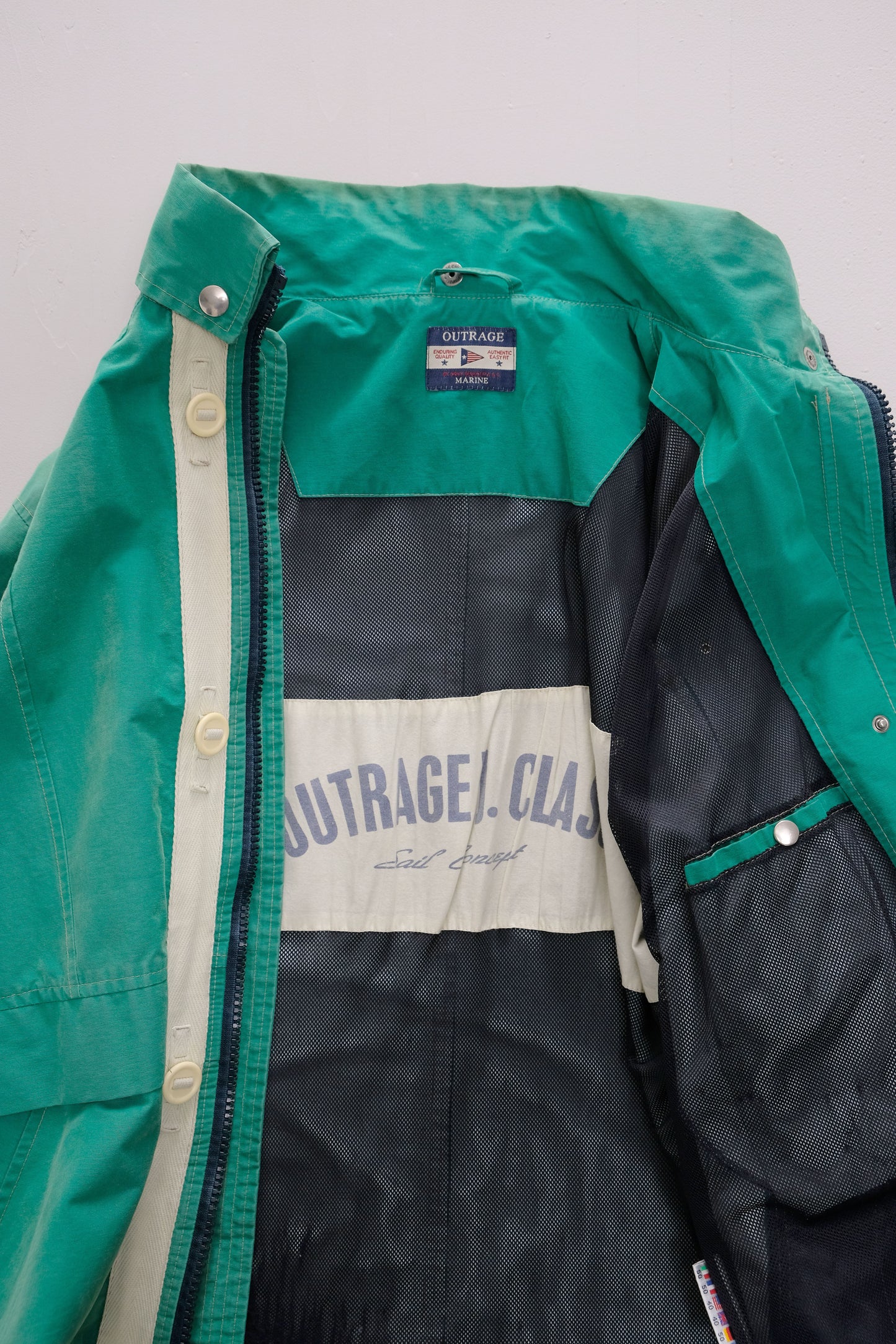 Giacca a vento/leggera verde — Outrage —M/L