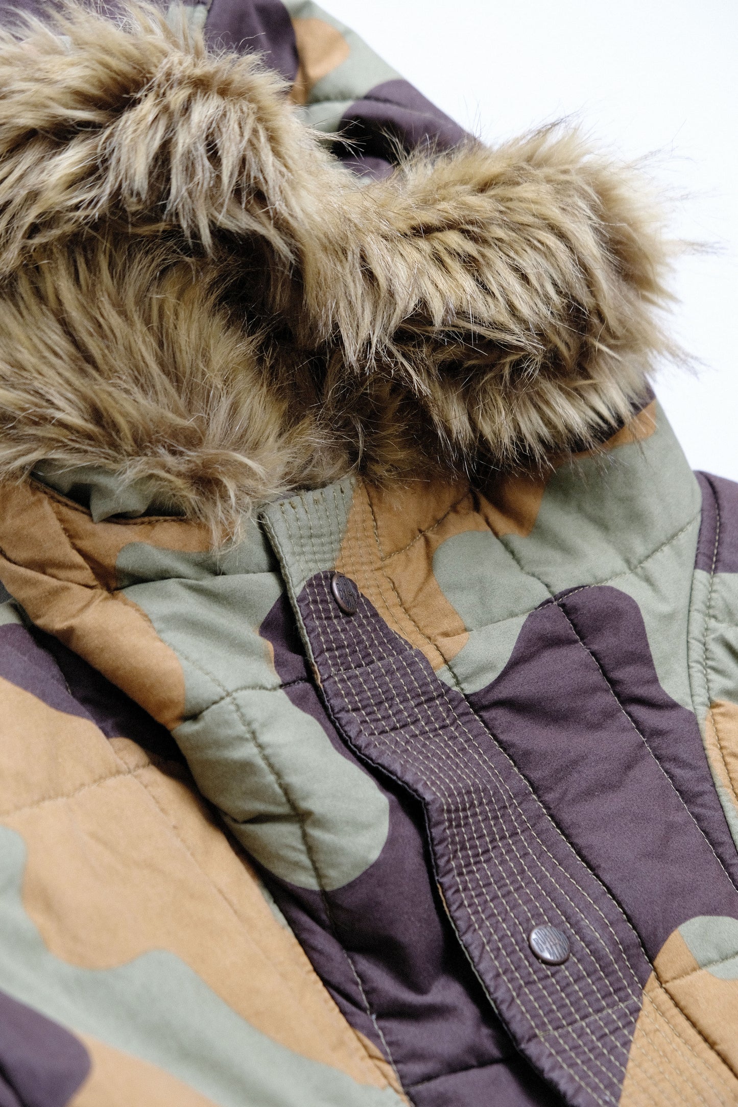 Camo Padded Coat — Burton — L