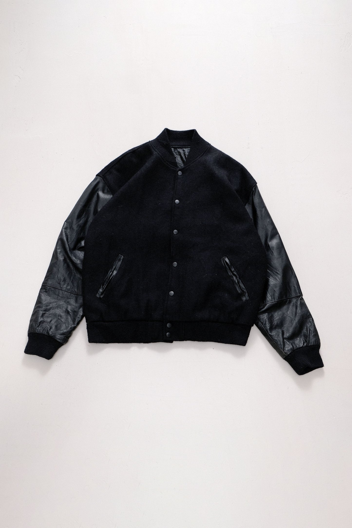 Varsity Jacket Black — L