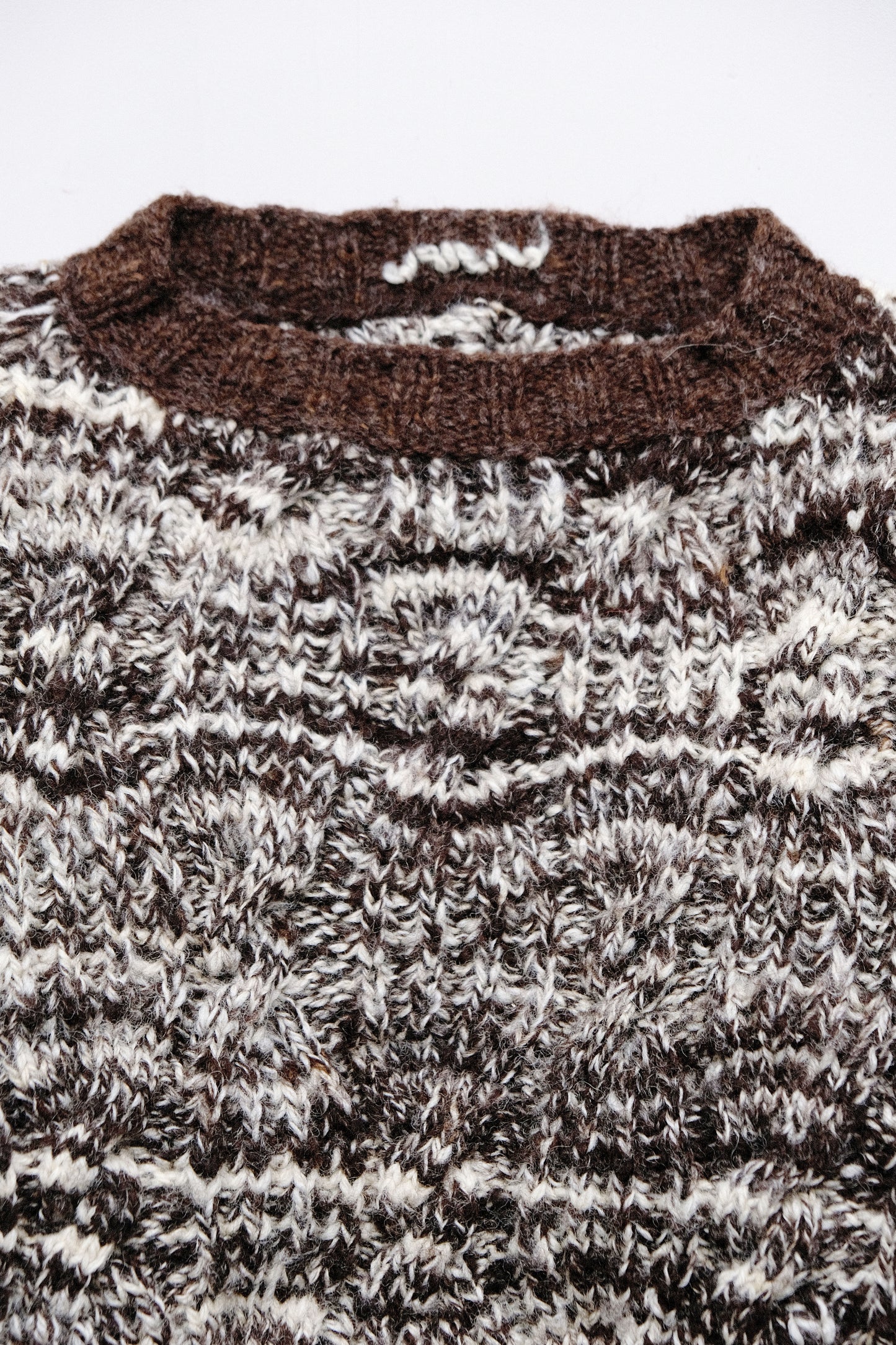 Cable Knit Sweater — L