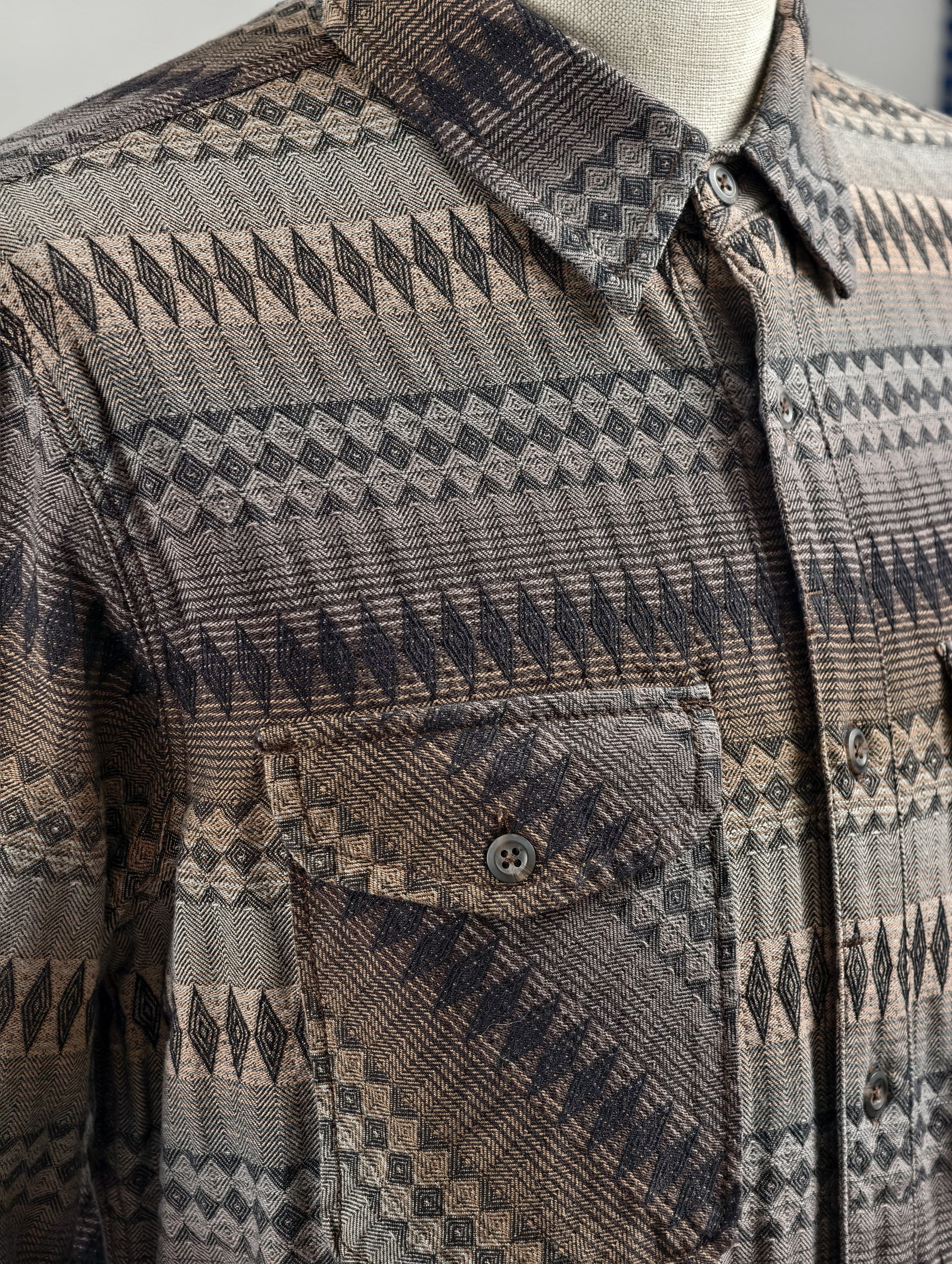 Edwin Geometric Design Shirt