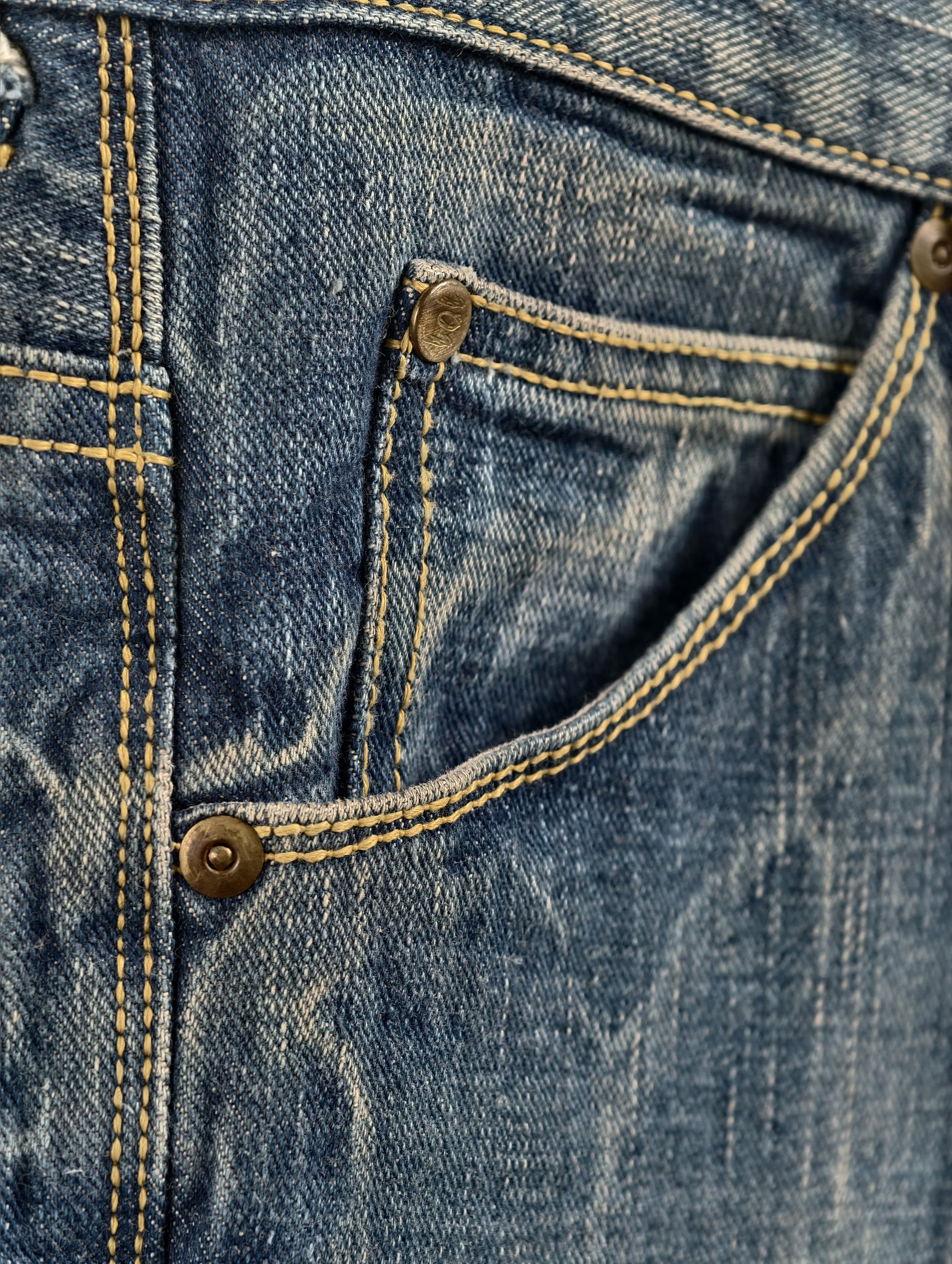 Lee 101 Selvedge Denim Jeans — 101 Z Streak Gazer